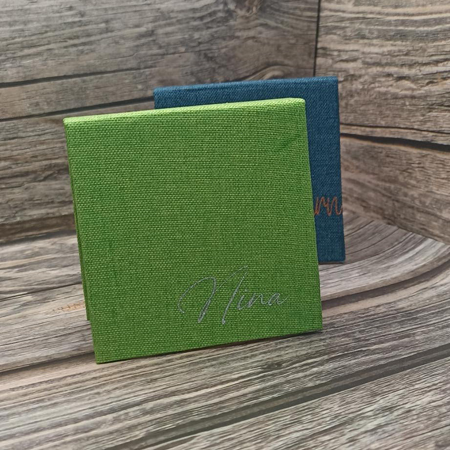 Personalisierte Notizblöcke – handgebunden mit Buchbinderleinen